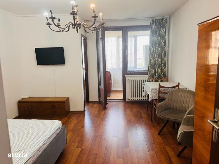 Garsoniera practica, locatie excelenta | Piata Baba Novac - Brazda - 13