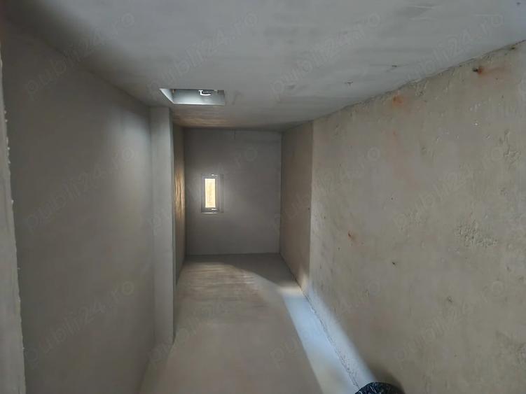 Casă cu Teren 633 Mp în Vladimirescu