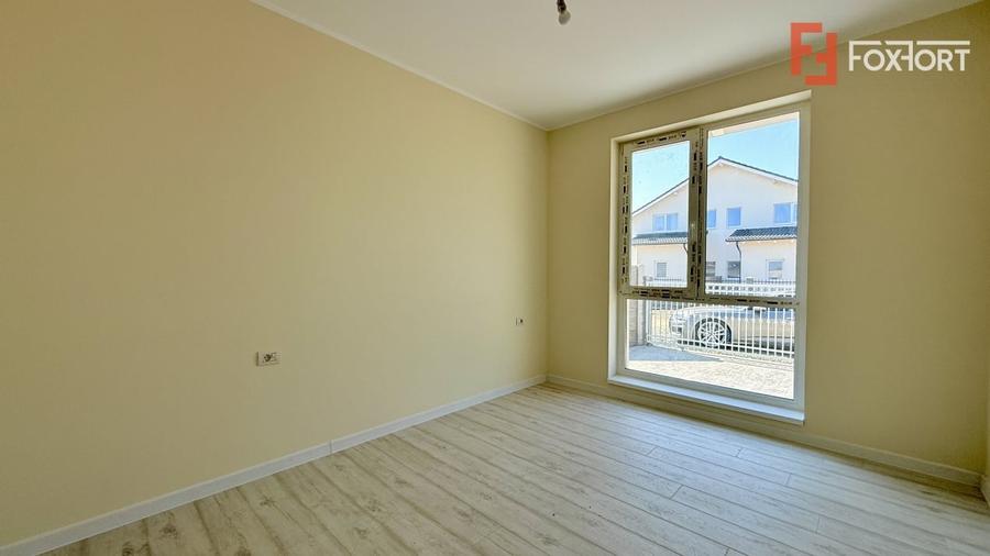 Duplex cu 3 camere cu Teren 236 Mp în Bucovăț (Remetea Mare)
