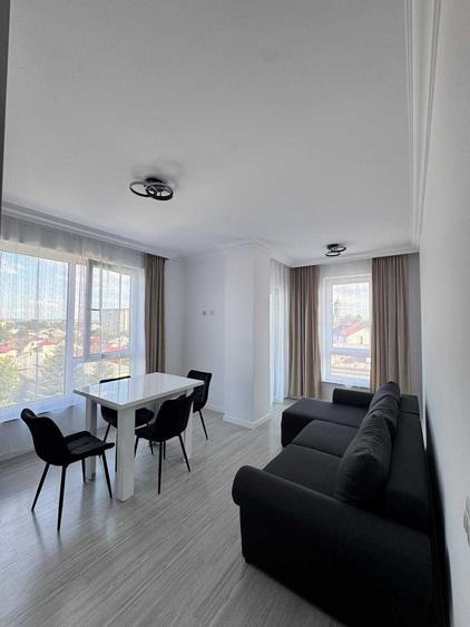 Apartament cu 3 camere decomandat în Central