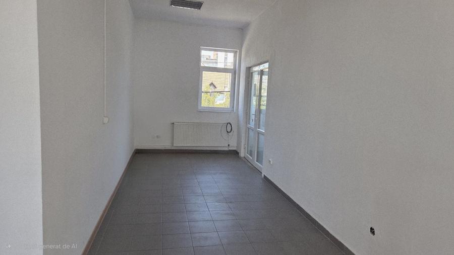 Spațiu comercial, de 280 mp, în Central