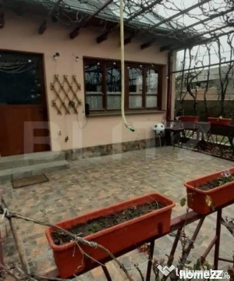 Casă cu 6 camere cu Teren 912 Mp în Pucioasa