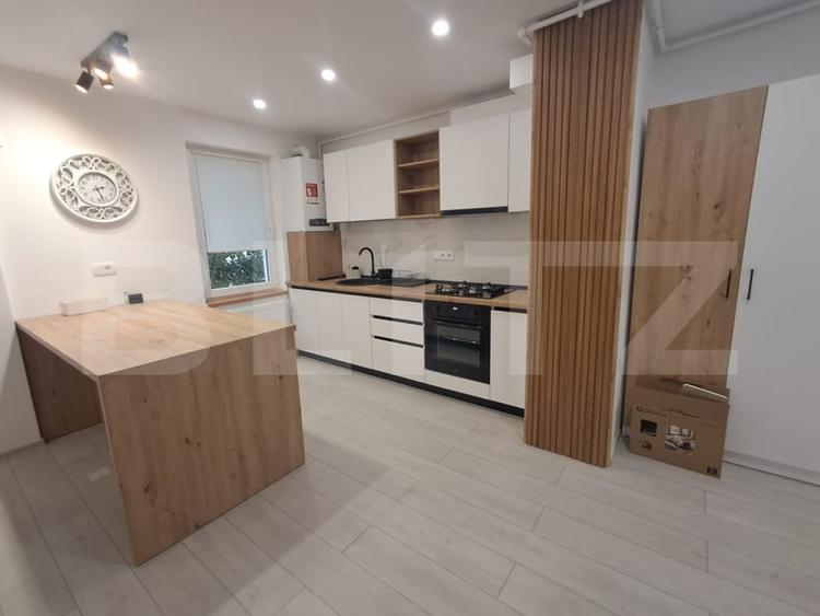 Apartament cu 3 camere circular, mobilat în Tudor