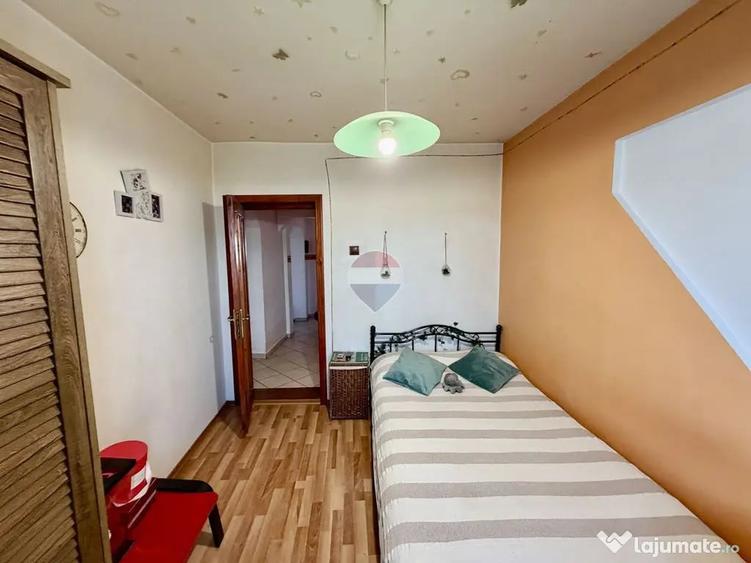 Apartament cu 3 camere decomandat în Ultracentral