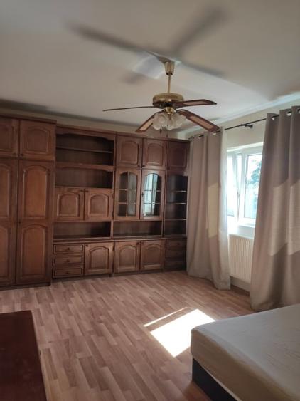 Apartament cu 2 camere decomandat, mobilat în Vasile Alecsandri