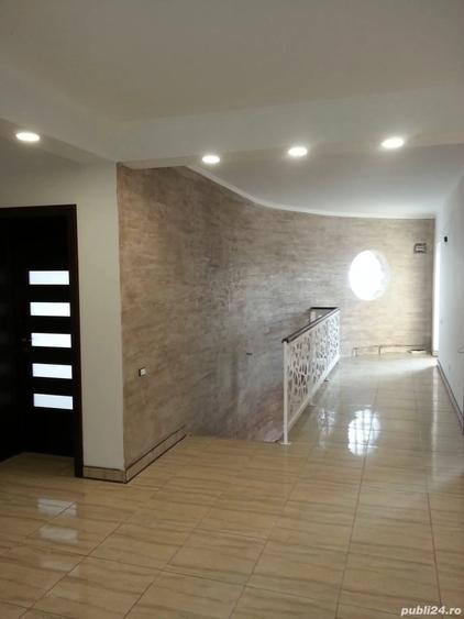 Casă cu 5 camere cu Teren 336 Mp în Central