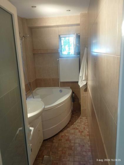 Apartament cu 3 camere decomandat în Crângași