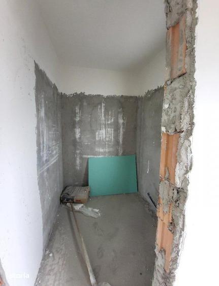 Casă cu 4 camere în Vârteju
