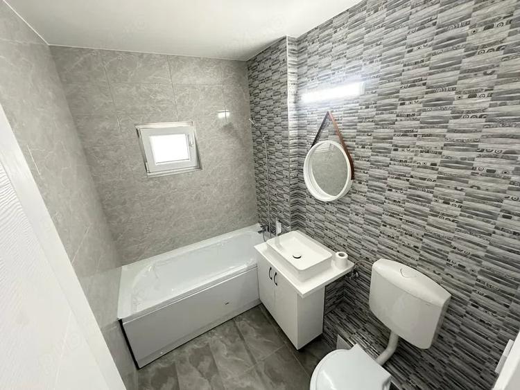 Apartament cu 2 camere decomandat în Lenin