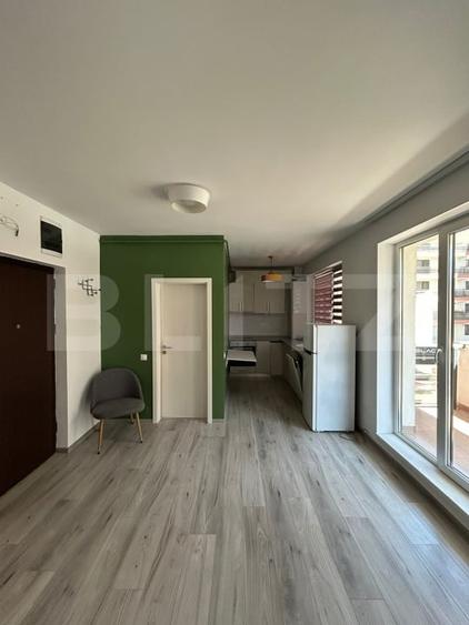 Apartament cu 2 camere semidecomandat, mobilat în Semicentral