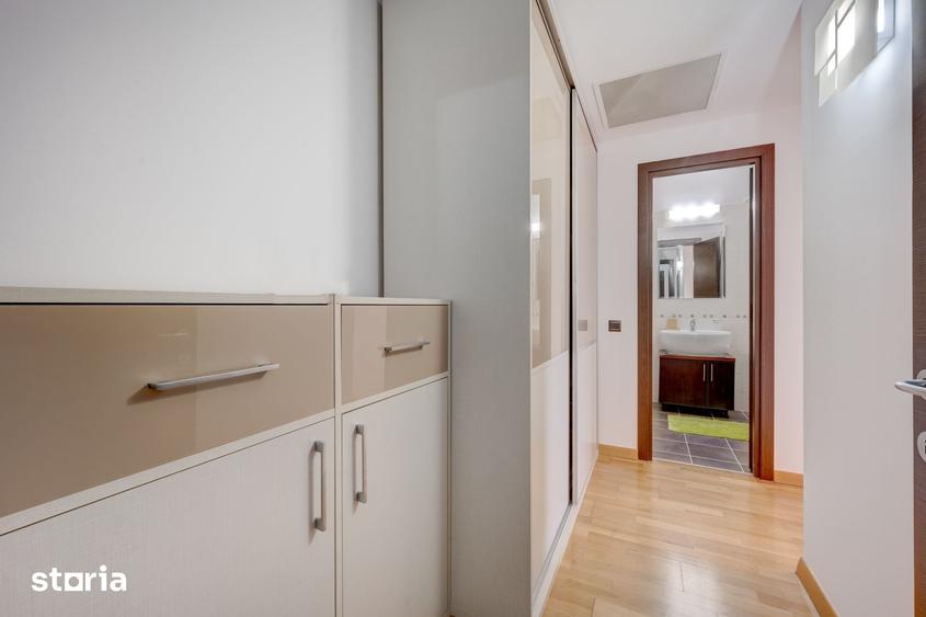 Apartament cu 2 camere în Văcăresti