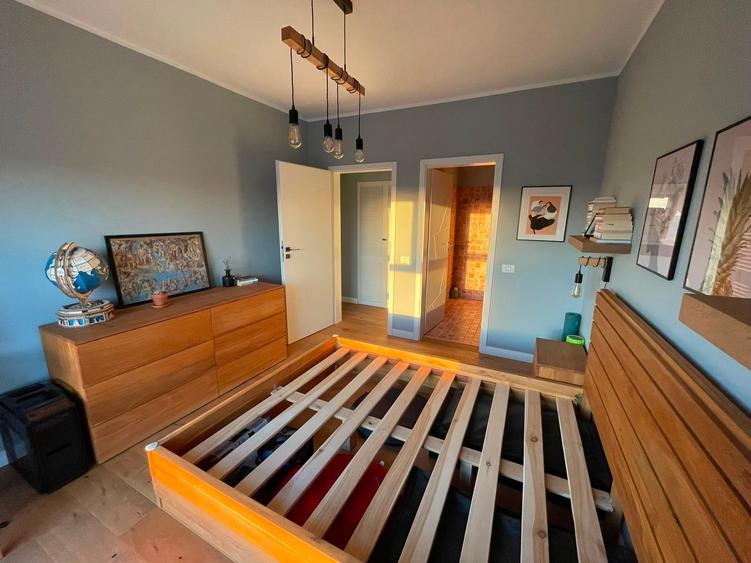 Apartament cu 3 camere decomandat în Lujerului