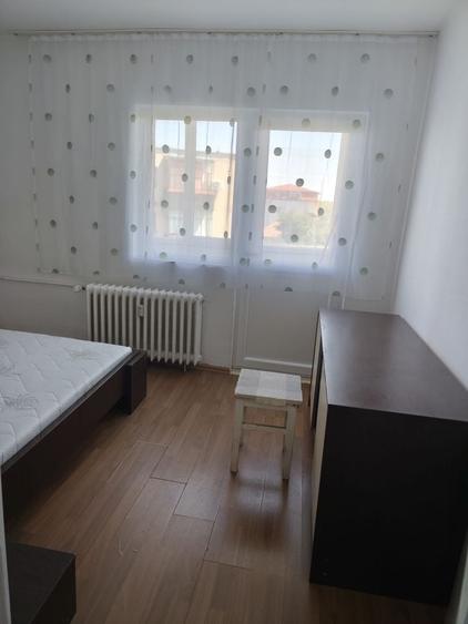 Garsonieră decomandată, mobilată în Zorilor