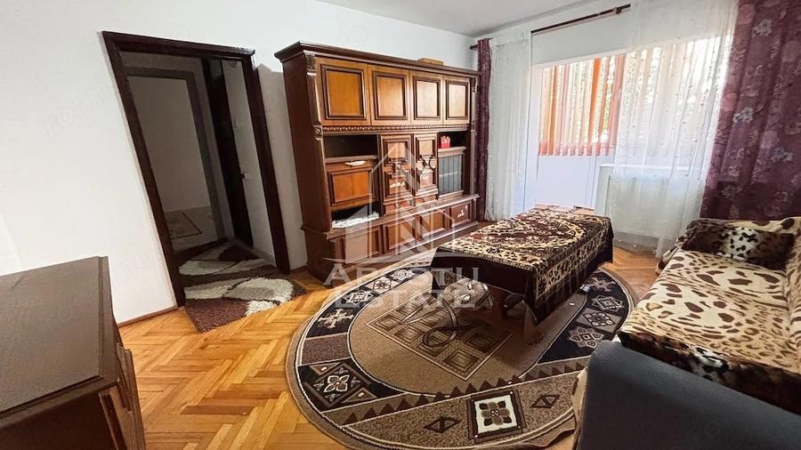 Apartament cu 3 camere semidecomandat în Freidorf
