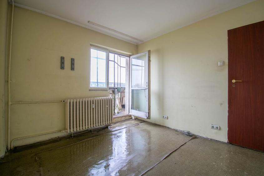 Apartament cu 2 camere decomandat în Crângași