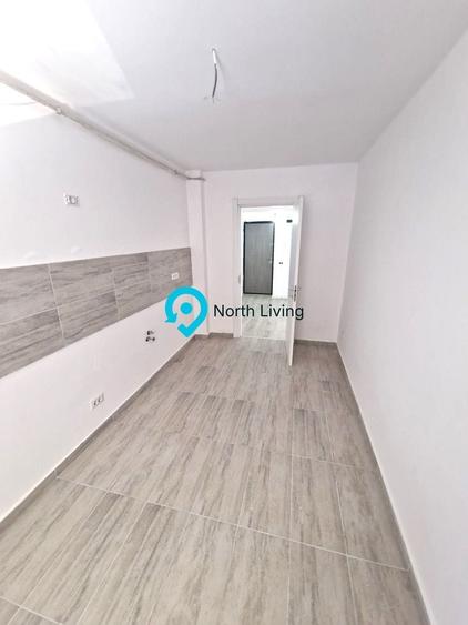 Apartament cu 3 camere decomandat în Est