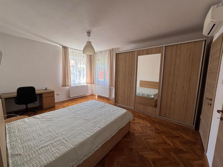 Propunem spre vanzare ap cu o camera str Crisan, zona centrala - 2