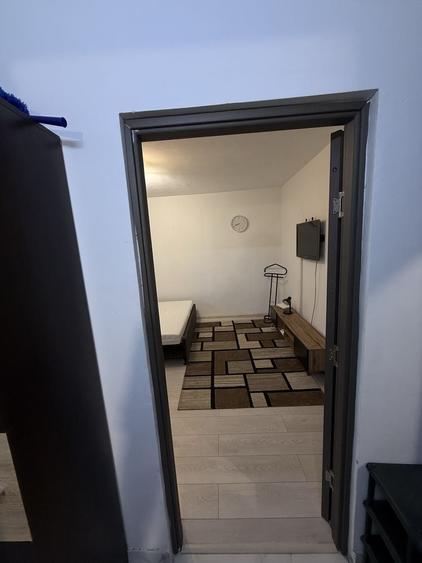 Garsonieră decomandată în Valea Rosie