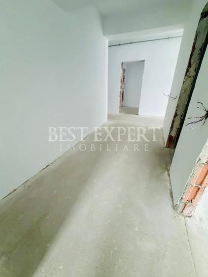 Apartament cu 4 camere decomandat în Theodor Pallady