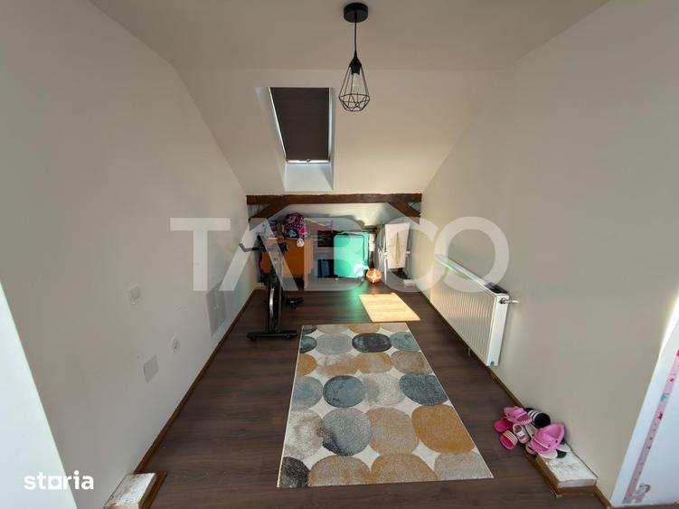 Apartament cu 4 camere decomandat în Șelimbăr