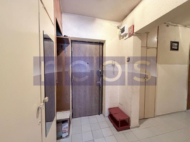 Apartament cu 2 camere decomandat în Teiul Doamnei