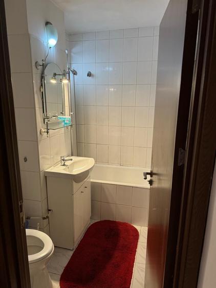 Apartament cu 2 camere semidecomandat în Exterior Vest