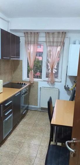 Apartament cu 2 camere decomandat în Dâmbovița