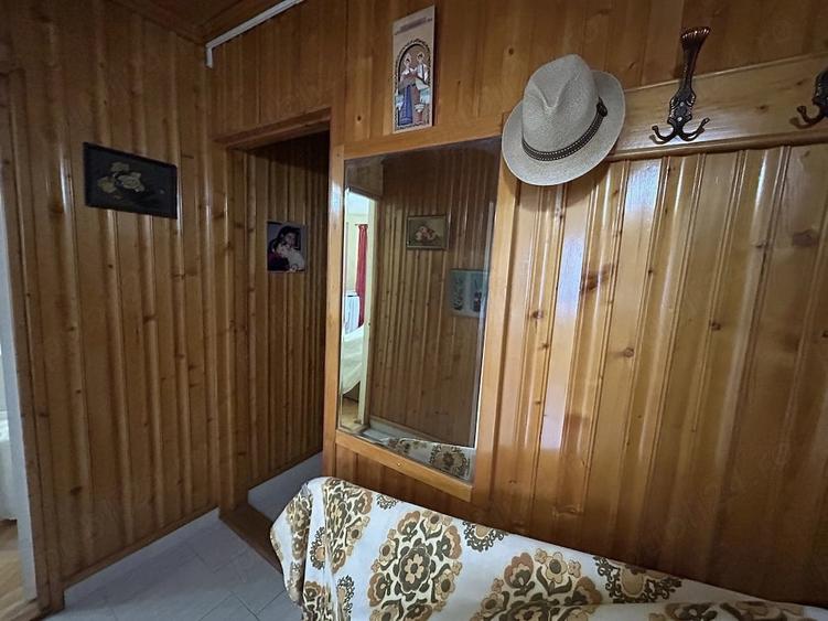 Apartament cu 3 camere decomandat în Micălaca
