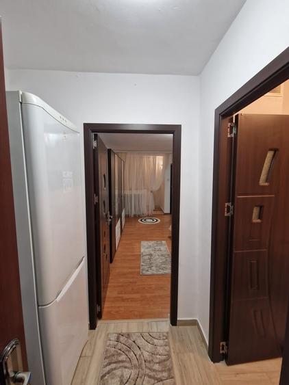 Garsonieră decomandată în Brâncoveanu