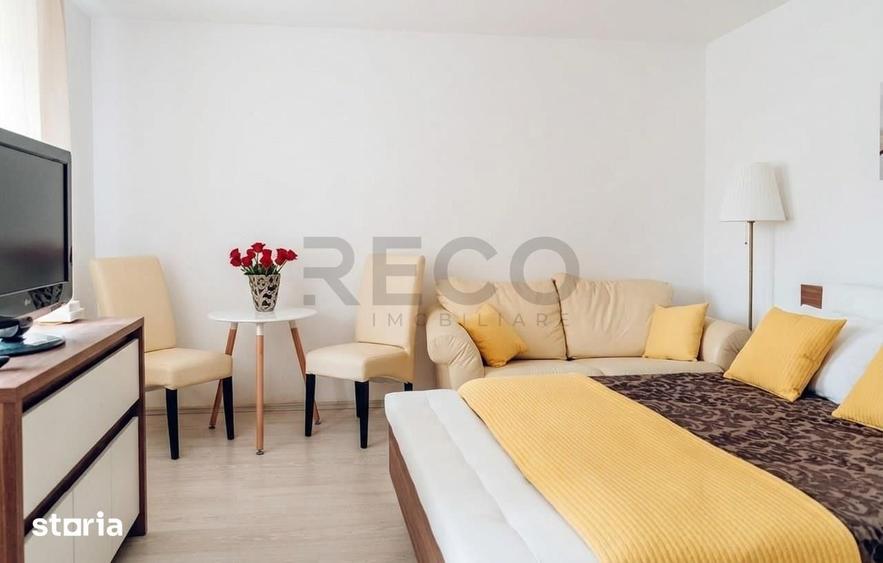 Casă cu 6 camere cu Teren 1397 Mp în Sânmartin