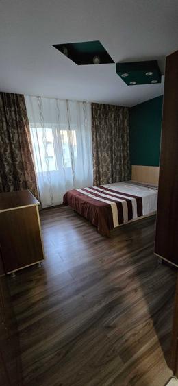 Apartament cu 2 camere decomandat în Steaua