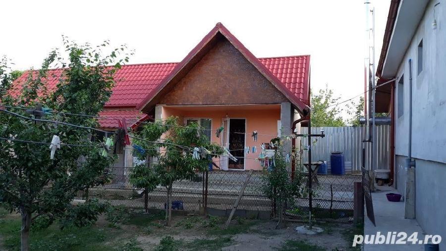 Casă cu 6 camere cu Teren 1997 Mp în Homocea