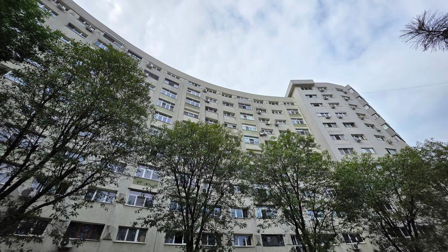 Apartament cu 2 camere decomandat în Titulescu