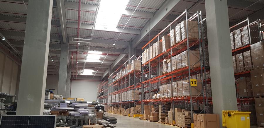 Spațiu industrial, de 2,450 mp, în Ștefăneștii de Jos
