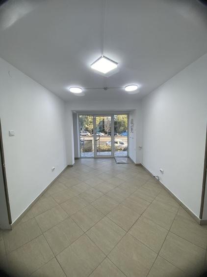 Spațiu comercial, de 47 mp, în Sârbi