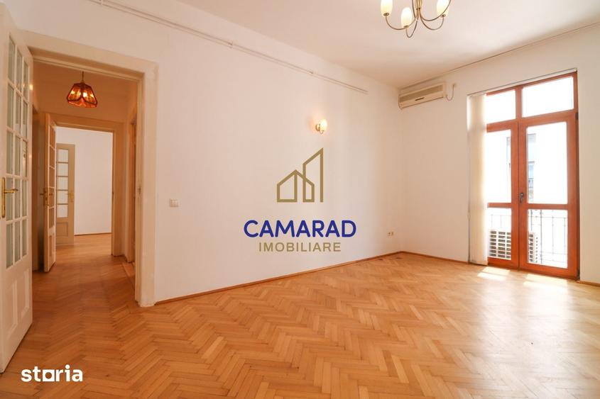 Apartament cu 3 camere în Victoriei