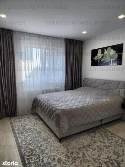 Apartament cu 4 camere decomandat în Tractorul