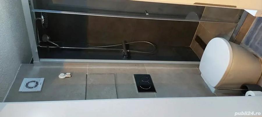Garsonieră decomandată în Central