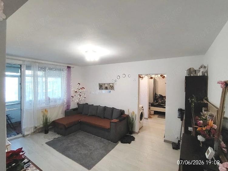 Apartament cu 2 camere semidecomandat în Central