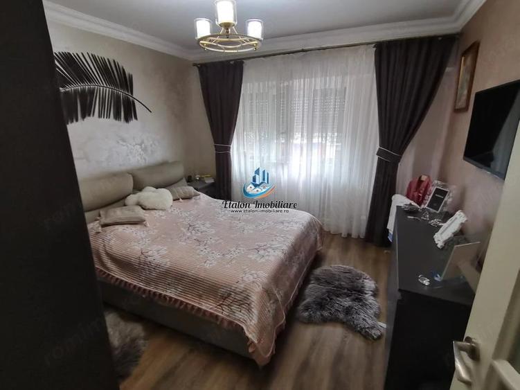 Apartament cu 2 camere decomandat în Est