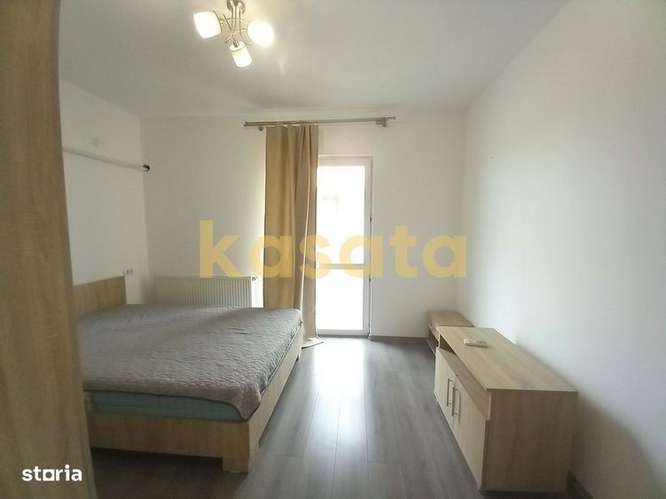 Casă cu 4 camere cu Canalizare în Central