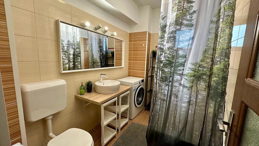 Apartament cu 2 camere decomandat în Metalurgiei