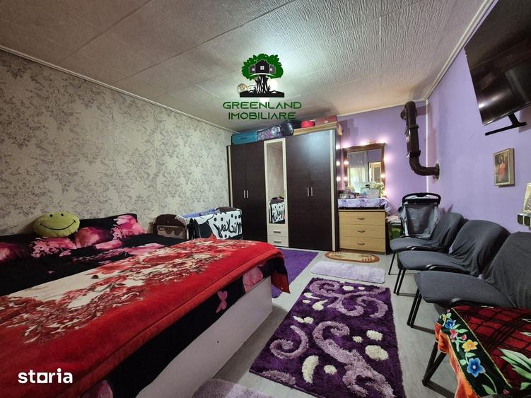 Casă cu 4 camere cu Teren 3024 Mp în Popricani