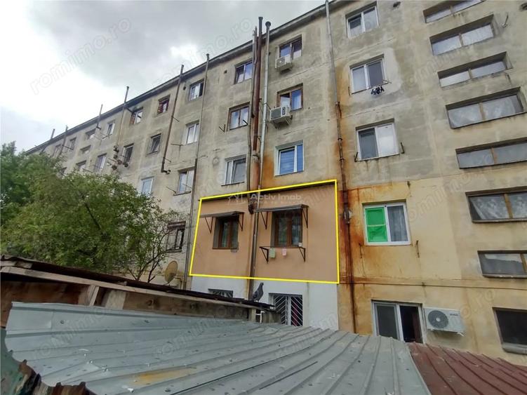 Garsonieră decomandată, mobilată în Vest