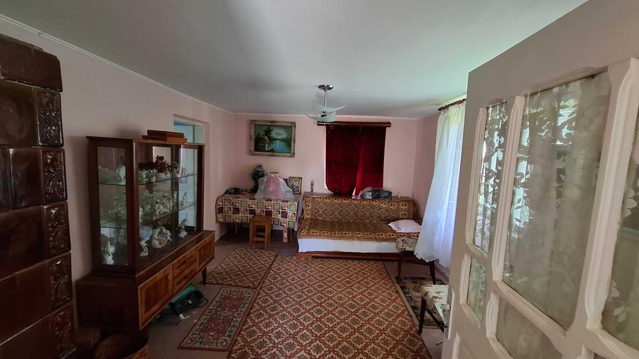 Casă cu 3 camere în Morărești