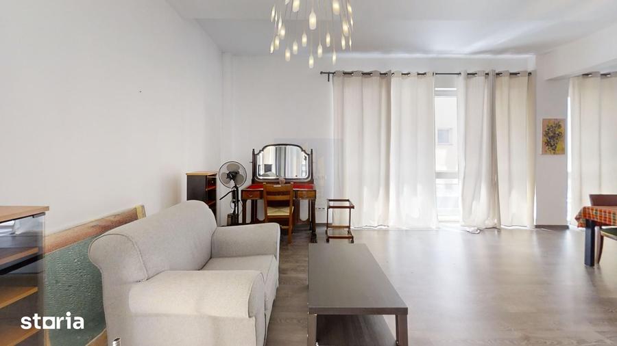 Apartament cu 3 camere în Dămăroaia