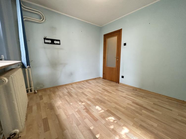 Apartament cu 2 camere semidecomandat în Pantelimon