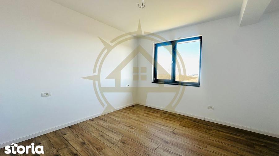 Casă cu 5 camere cu Teren 500 Mp în Corbeanca