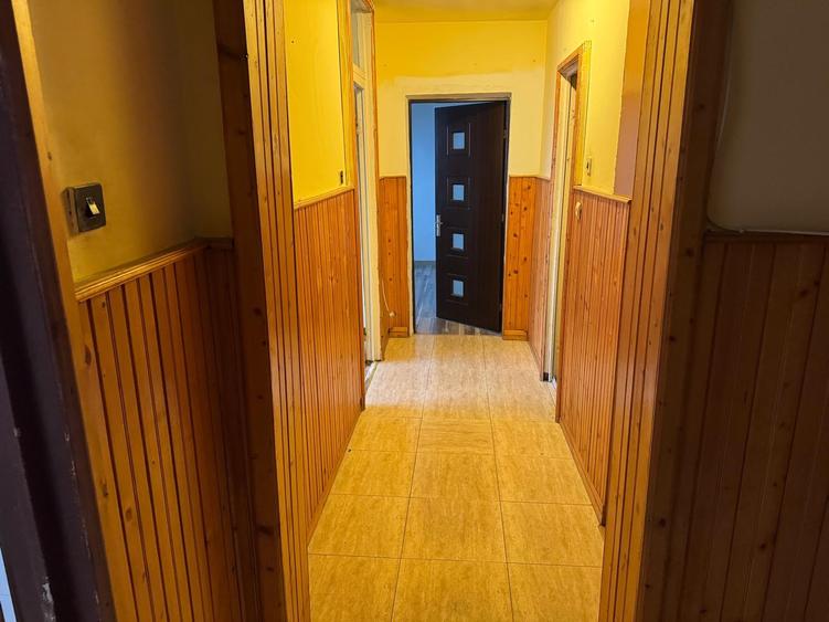 Apartament cu 2 camere semidecomandat în Dristor