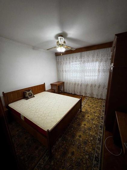 Apartament cu 2 camere nedecomandat în Traian